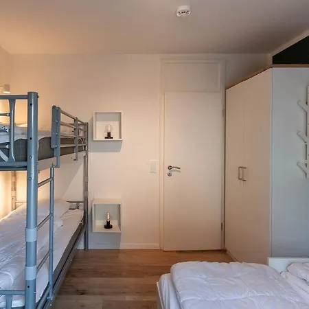 Apartment Somnia Mit Balkon *