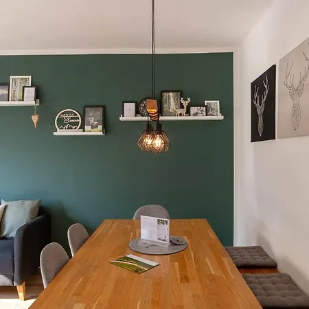 Somnia Mit Balkon Apartment *