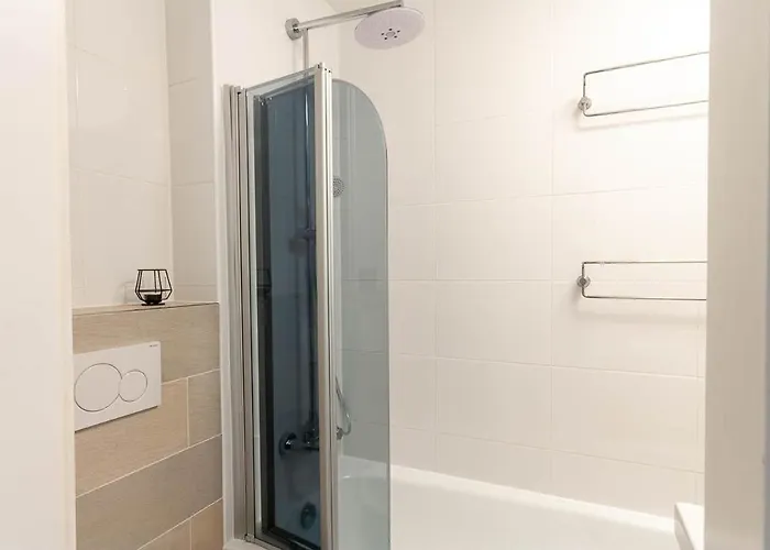 Somnia Mit Balkon Daire *